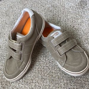 Sperry Velcro
